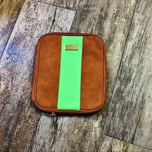 💎 Steve Madden Tablet Case 💎